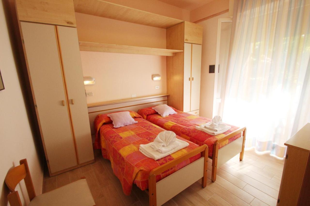 Hotel Colorado 里米尼 外观 照片
