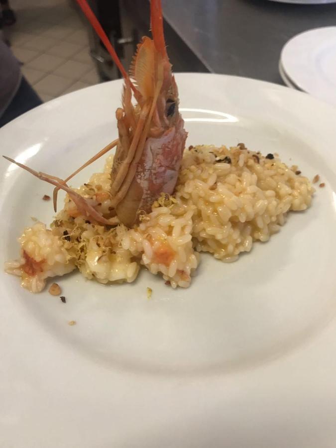 Hotel Colorado 里米尼 外观 照片
