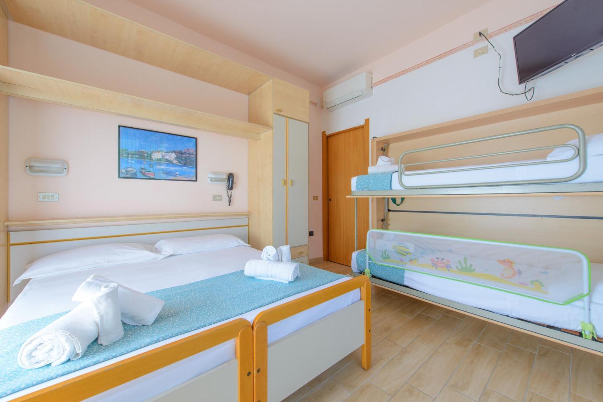 Hotel Colorado 里米尼 外观 照片