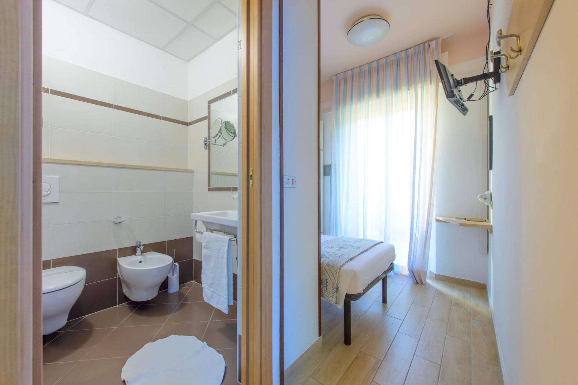 Hotel Colorado 里米尼 外观 照片