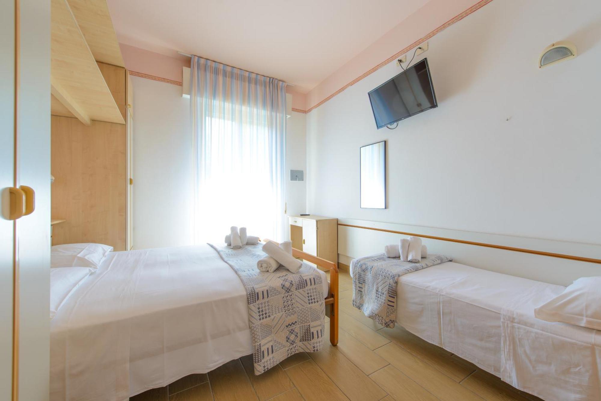 Hotel Colorado 里米尼 外观 照片
