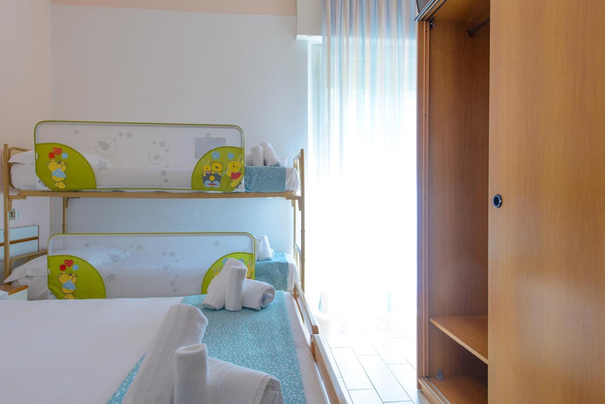 Hotel Colorado 里米尼 外观 照片