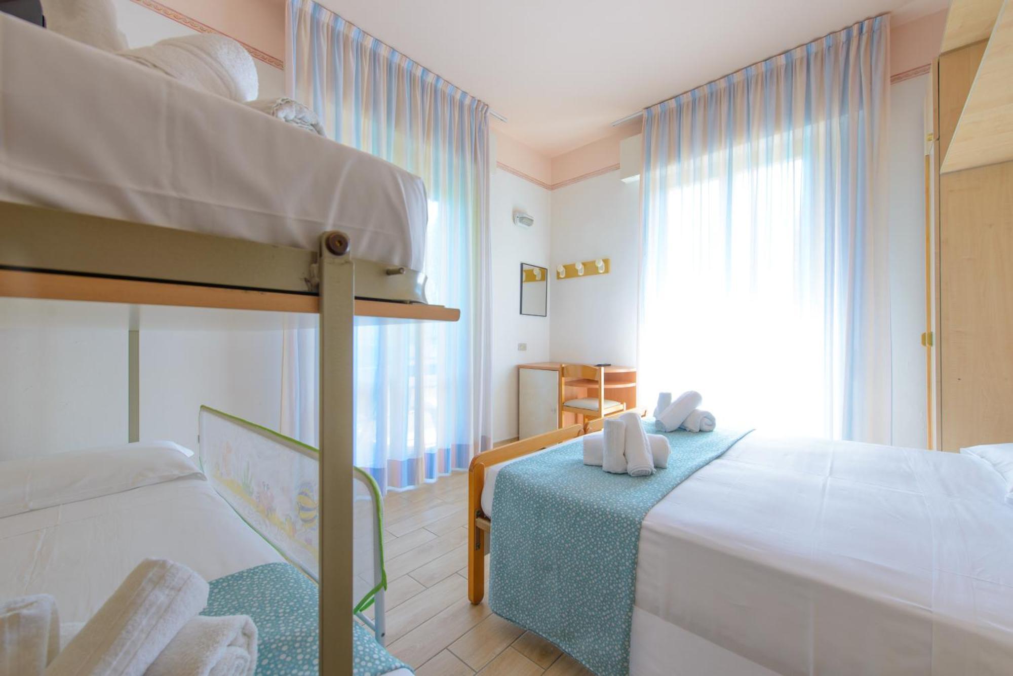 Hotel Colorado 里米尼 外观 照片